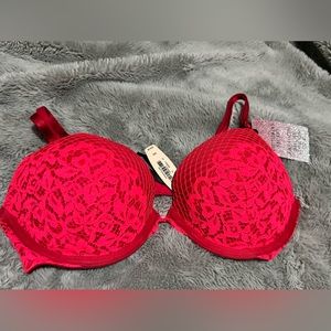 *New* Victoria’s Secret Very Sexy Push Up Bra